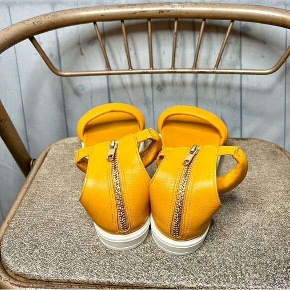 NEW Maeve yellow marigold leather puffy ankle strap platform sandals size 40 - Picture 3 of 9
